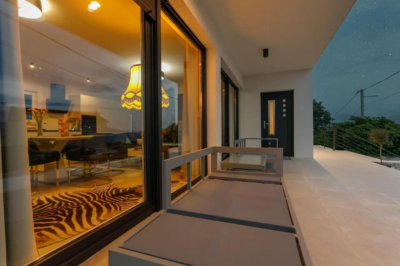 Holiday home Villa Alma Krk Linardici